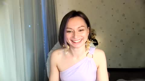 Snapshot of lunaa_bluee chatting on 05/25/26, 06:47 lunaa_bluee online show from 05/25/26, 06:47