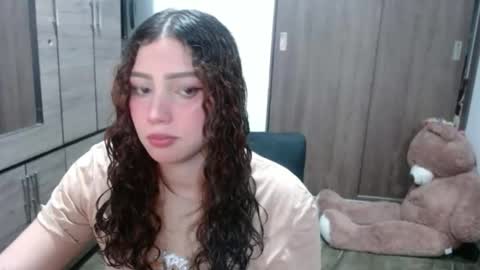 Snapshot of lunaa_sub chatting on 05/06/26, 08:58 lunaa_sub online show from 05/06/26, 08:58