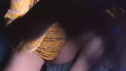 Snapshot of lunaafox chatting on 10/19/25, 12:28 lunaafox online show from 10/19/25, 12:28