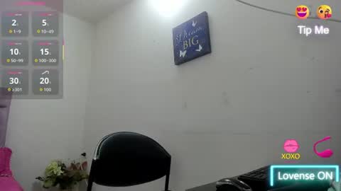 Snapshot of lunabrillante1972 chatting on 06/23/26, 07:17 lunabrillante1972 online show from 06/23/26, 07:17