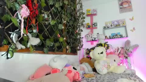 lunacristal_moon online show from 02/13/25, 10:55