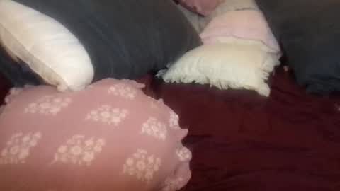 Snapshot of lunadaddysgirl chatting on 02/22/26, 07:40 Luna Daddys Girl online show from 02/22/26, 07:40