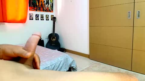 Snapshot of lunadaniel chatting on 09/22/25, 12:18 Luna Daniel online show from 09/22/25, 12:18