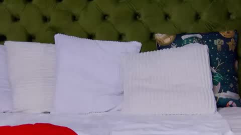 LunaJenner online show from 01/14/26, 04:56