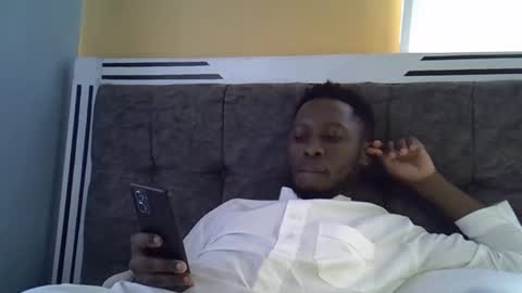 lunalove22_ online show from 11/09/25, 05:28