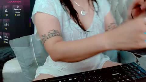 Luna online show from 03/03/26, 07:20