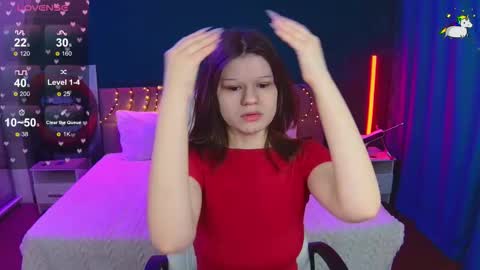 Luna online show from 02/23/26, 06:00