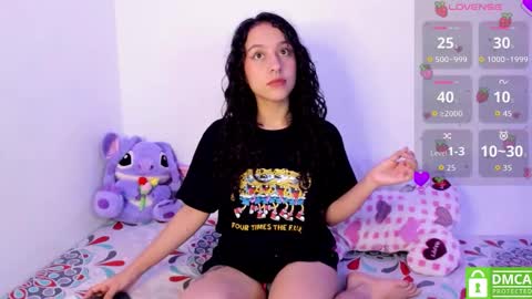 Snapshot of lunandrew chatting on 12/14/25, 02:50 Luna Mendez Andrew Cemar online show from 12/14/25, 02:50