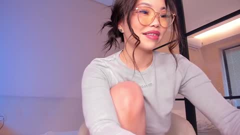 Snapshot of lunaonekiss chatting on 01/24/25, 04:16 Aisha online show from 01/24/25, 04:16