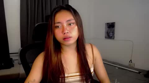 Luna online show from 04/26/26, 07:44
