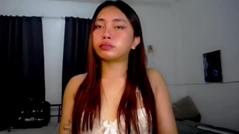 Luna online show from 04/29/26, 08:48