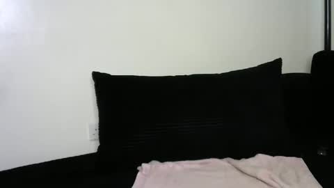 Smiley online show from 04/19/26, 08:02