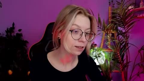 Sofia online show from 01/12/26, 10:42