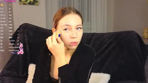 Kelly online show from 09/17/25, 04:19