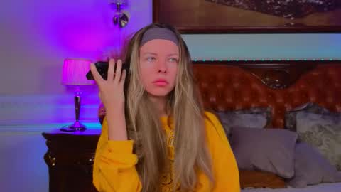 Luna Rishi online show from 01/08/26, 06:05