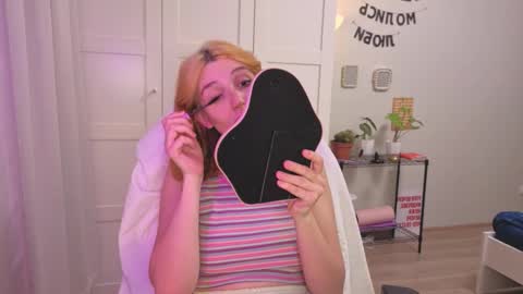 Kate online show from 01/17/26, 03:06