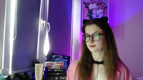 LunaXcherry online show from 05/20/26, 05:19