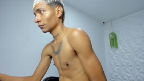 lunay_bigcock420 online show from 01/17/26, 08:23