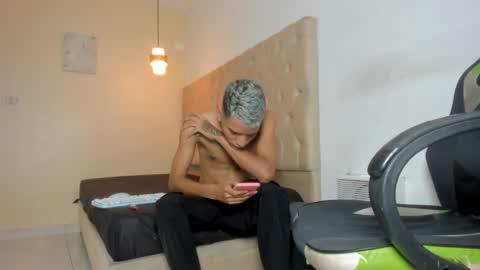 lunay_bigcock420 online show from 02/21/26, 12:17