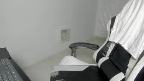 lunay_bigcock420 online show from 02/22/26, 09:13