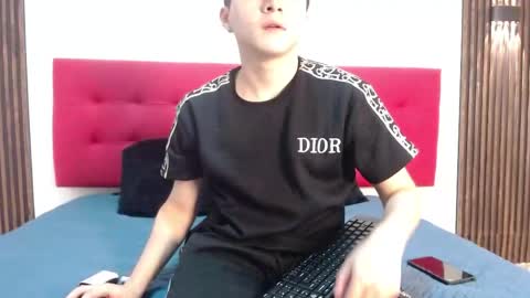 lunaydream online show from 04/24/26, 11:12