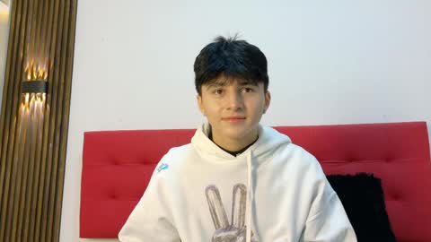 lunaydream online show from 04/26/26, 11:19
