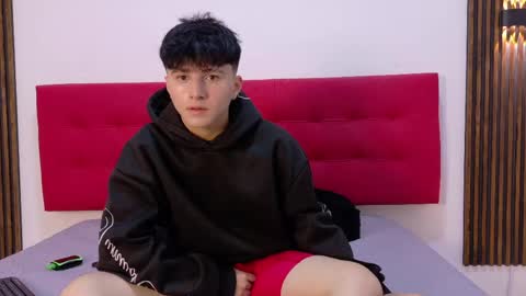 lunaydream online show from 05/04/26, 11:39