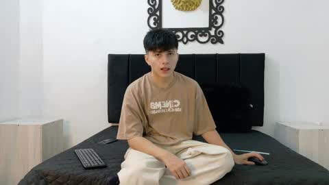 lunaydream online show from 05/25/26, 11:27