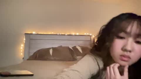 Lunadreams online show from 12/20/24, 05:57