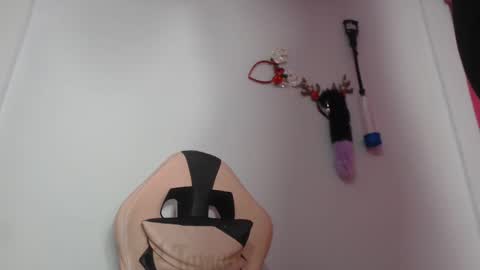 Luna Tamara online show from 12/15/24, 06:40