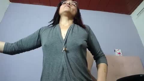 Luna Tamara online show from 06/02/26, 06:15