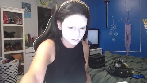 Lunobbione online show from 10/24/25, 05:53