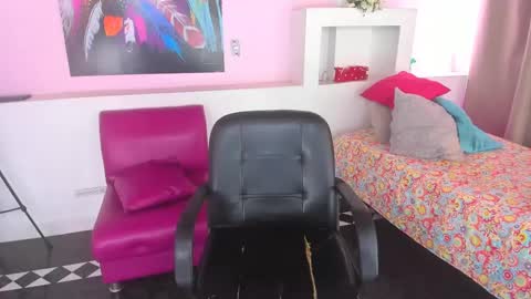 LunoxLili online show from 01/15/25, 02:46