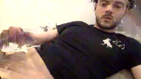 Snapshot of lupine_666 chatting on 02/25/25, 05:36 Lupine online show from 02/25/25, 05:36