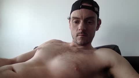 Snapshot of lupine_666 chatting on 03/09/25, 01:37 Lupine online show from 03/09/25, 01:37