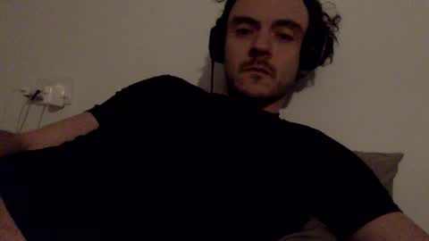 Snapshot of lupine_666 chatting on 03/11/25, 07:03 Lupine online show from 03/11/25, 07:03