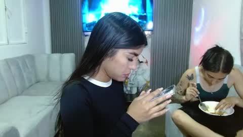 Lupita online show from 04/25/26, 07:44