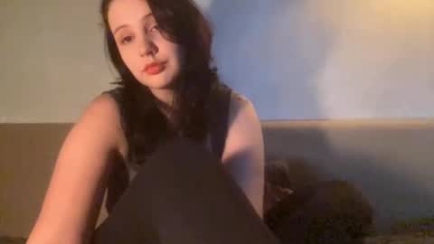 Snapshot of lurasiemers chatting on 02/19/26, 02:13 Lora online show from 02/19/26, 02:13