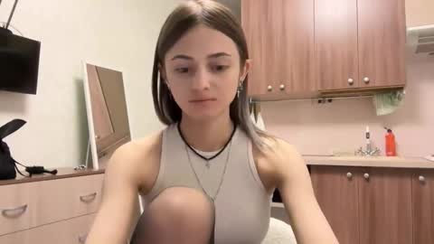 May online show from 11/03/25, 05:03