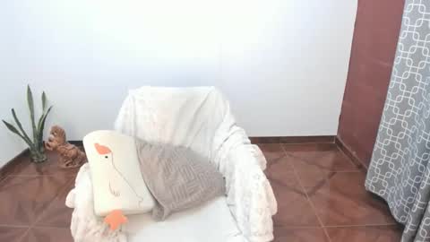 Snapshot of luscious86 chatting on 10/12/25, 11:59 PAULINA online show from 10/12/25, 11:59