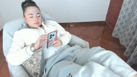 PAULINA online show from 04/01/26, 01:41