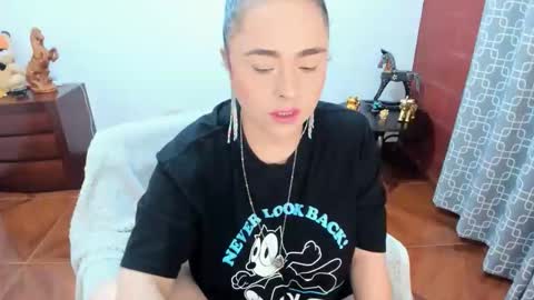 PAULINA online show from 04/08/26, 01:33