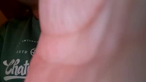 Snapshot of lusciouslibra82 chatting on 11/15/25, 05:38 .Clarissa. Follow me on Instagram miss buns online show from 11/15/25, 05:38