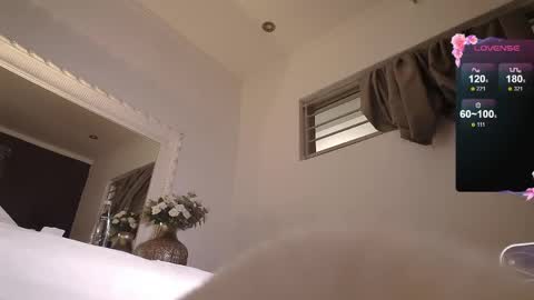 lusciouslipsxx online show from 06/04/26, 04:07