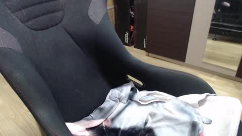 lushboy90 online show from 10/21/25, 03:29