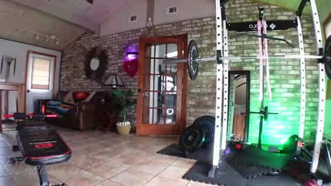 SHOWS ALL MONDAY WEDNESDAYFRIDAYSATURDAY  IN THE MORNING online show from 11/14/25, 03:33