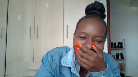 Snapshot of lushlola254 chatting on 10/11/25, 10:14 lushlola254 online show from 10/11/25, 10:14