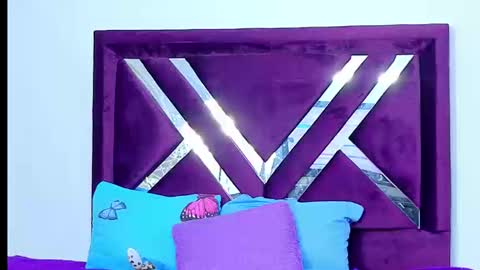 Snapshot of lushy_sweeet chatting on 11/19/25, 03:50 lushy_sweeet online show from 11/19/25, 03:50