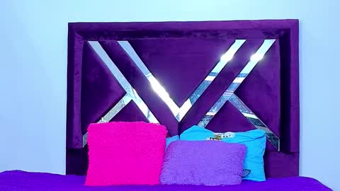 Snapshot of lushy_sweeet chatting on 12/17/25, 05:24 lushy_sweeet online show from 12/17/25, 05:24