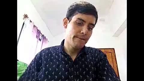 Sebastian E. online show from 02/17/25, 06:37